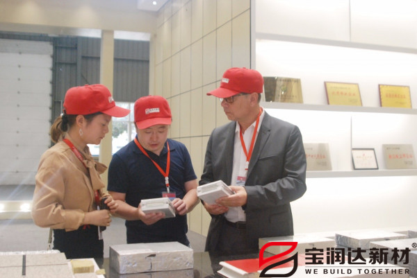 國貨當自強 | 法國客戶來訪寶潤達洽談冷庫板項目